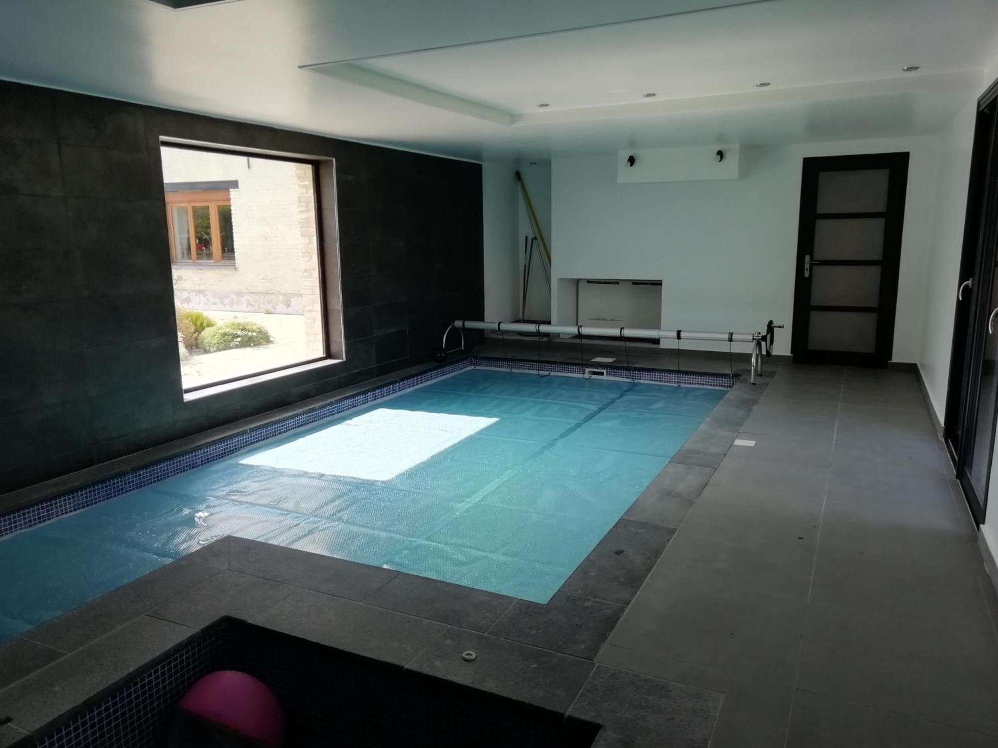 Etage A La Ferme Avec Piscine Interieure Privative, Selon Date Bassee Bagian luar foto